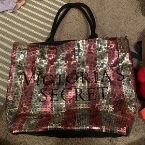 Victoria secret tote